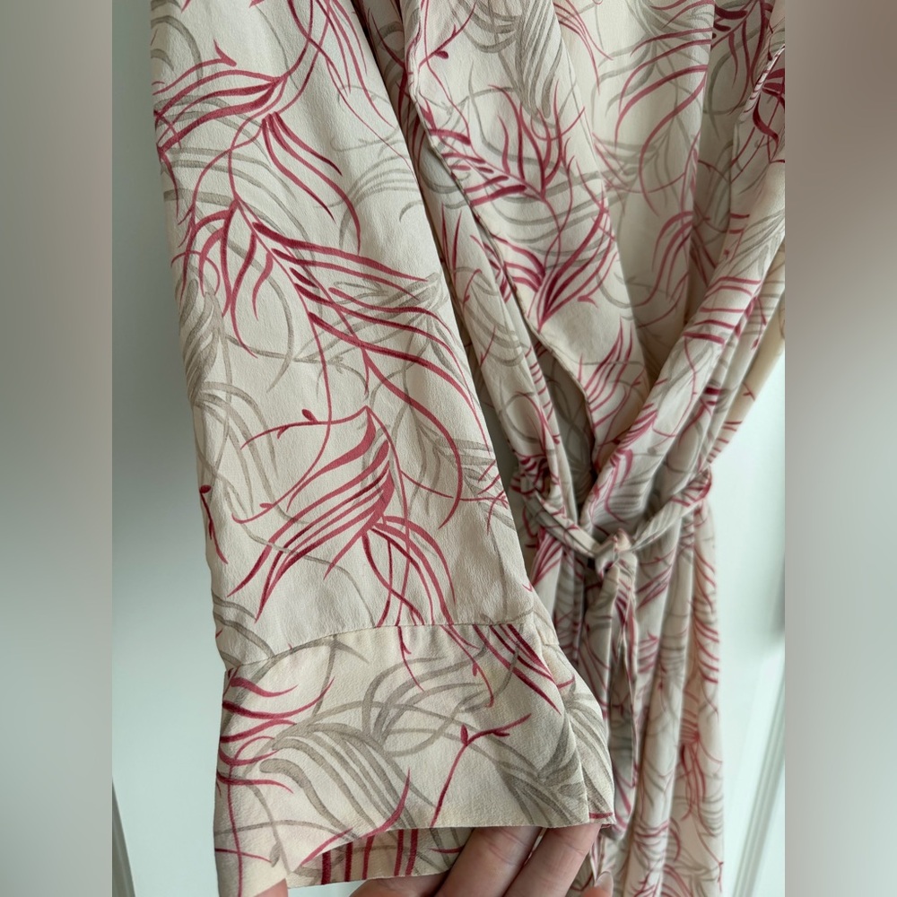 Mary Jo Bruno 100% Silk Robe Small - Picture 8 of 8